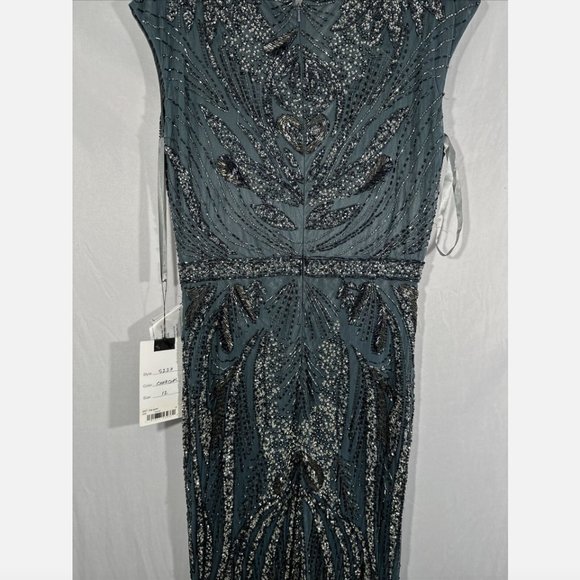 NWT $598 Mac Duggal [ 12 ] Intricate Beaded V-Neck High Slit Gown Charcoal #Q565 - Picture 13 of 16
